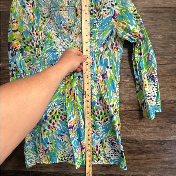 Lilly Pulitzer Blue and Yellow Graphic Embellished Tropical Print Blouse Small - Picture 7 of 9